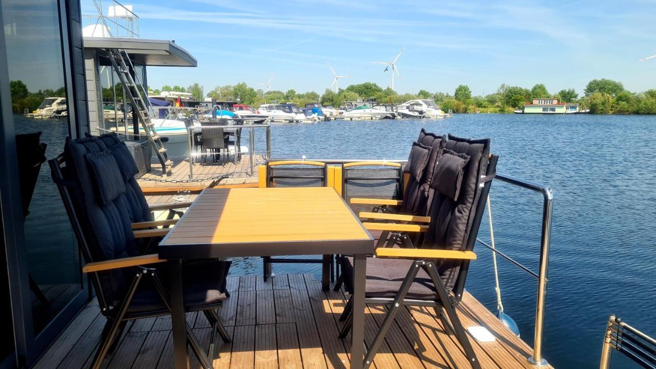 Ferienwohnung Hausboot La Mare Emma Weyhe Exterior foto