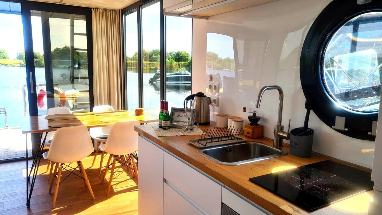 Ferienwohnung Hausboot La Mare Emma Weyhe Exterior foto